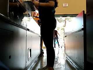 Latina with a fat pussy and cameltoe in leggings, fat ass, too